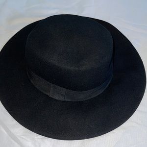Zara Hat